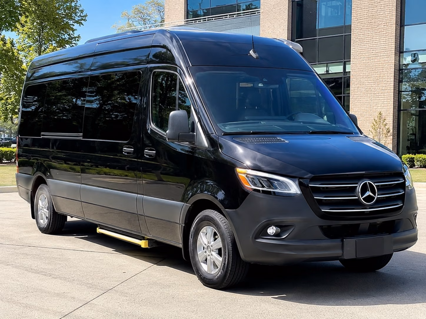 airport transfers between msp champlin and maple grove
