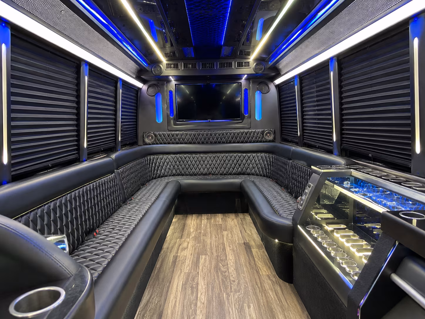 brooklyn park corporate retreat shuttle bus rentals